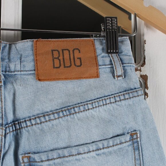 BDG High-Waisted Cowboy Jean Isabel Painted Size 25 - Picture 8 of 9